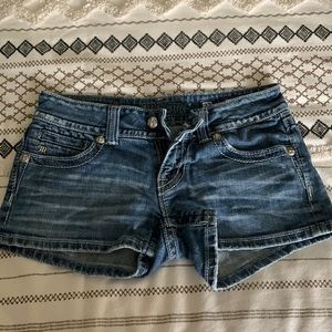 Miss me jean shorts 27